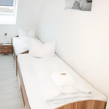 Hotel Krone Koenigsbrunn Room photo